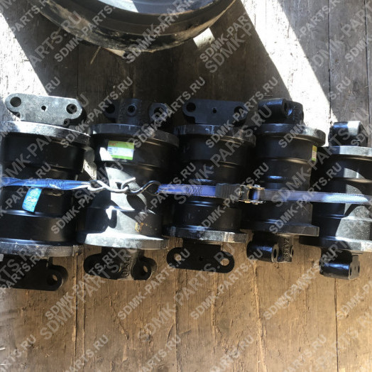 Каток опорный HITACHI ZX330-3 9253782 2